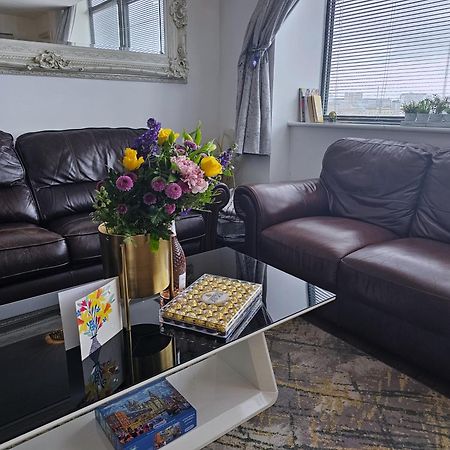 Sidemerseylivings - Central, Bright, And Convenient 2-Bedroom Apartment With Parking Liverpool Exterior foto