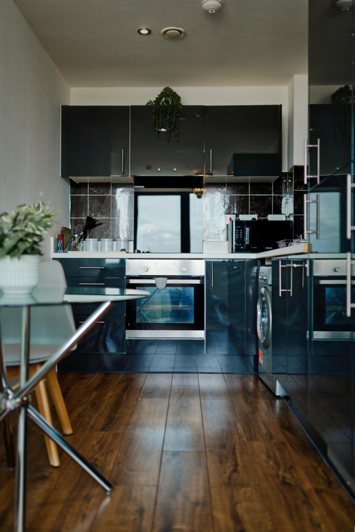 Sidemerseylivings - Central, Bright, And Convenient 2-Bedroom Apartment With Parking Liverpool Exterior foto